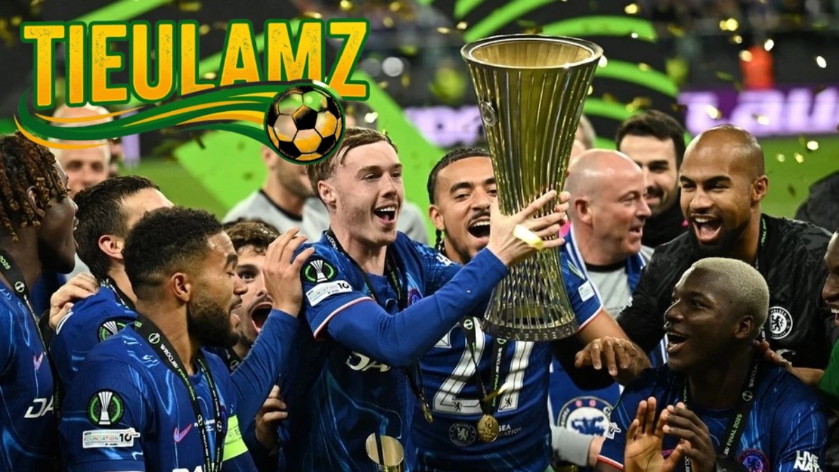 Lịch sử giải Ngoại Hạng Anh (Premier League) qua những cột mốc đáng nhớ.