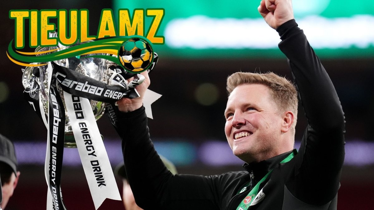 Tiểu sử và hành trình sự nghiệp của Eddie Howe.