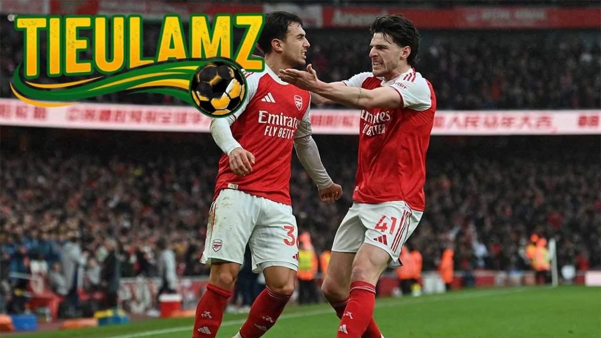 Declan Rice góp phần tạo nên sức mạnh tuyến giữa Arsenal