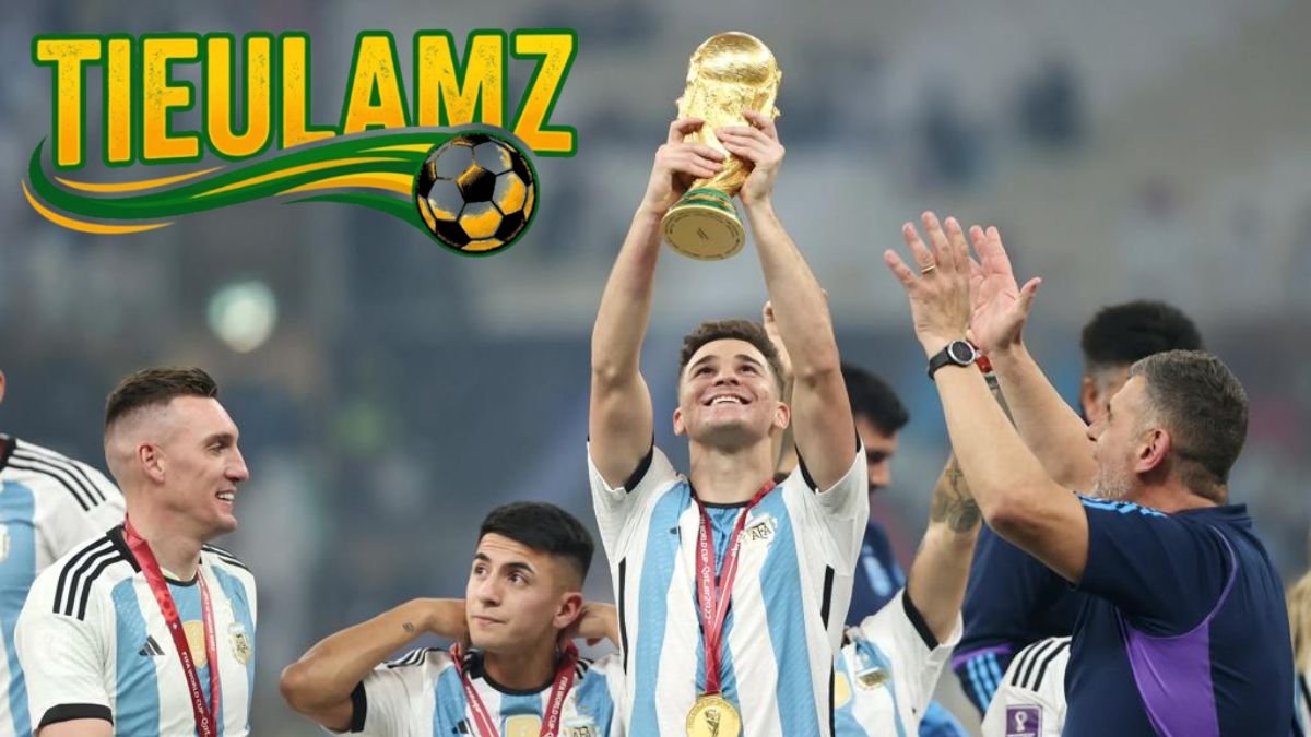 Julian Alvarez cùng Argentina chinh phục World Cup 2022