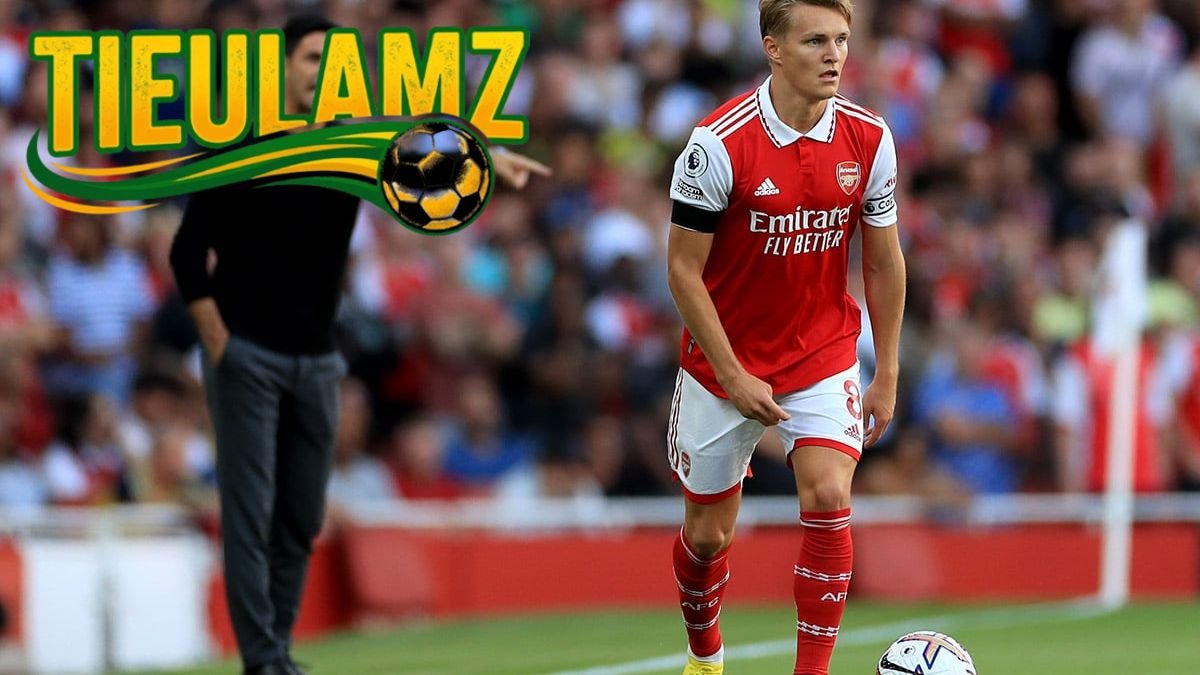 Martin Odegaard thể hiện nhãn quan chiến thuật và khả năng chuyền bóng