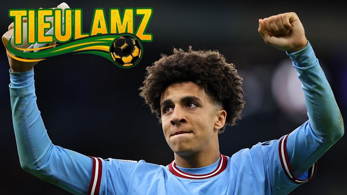 Rico Lewis và hành trình vươn tầm tại Man City